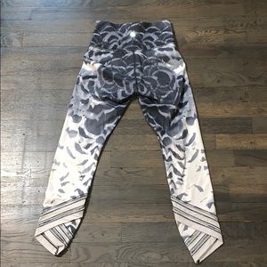Grey and white lululemon leggings